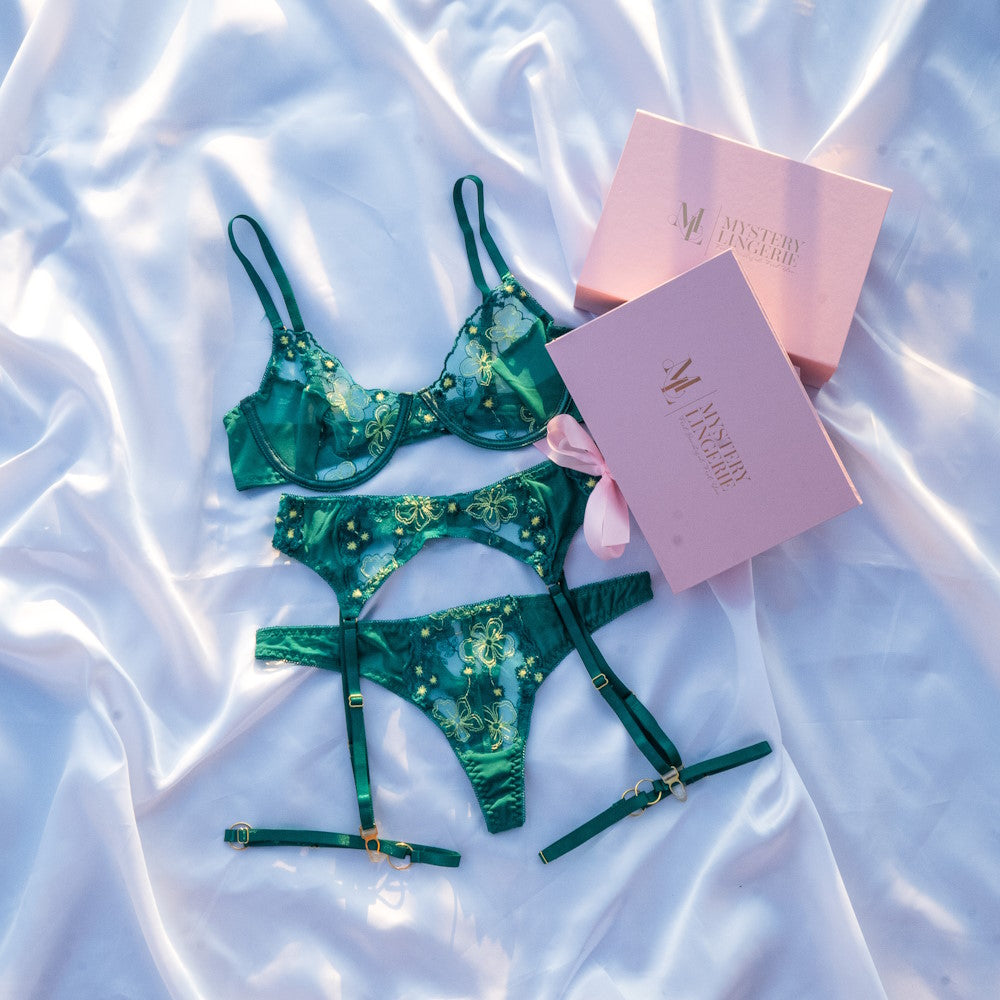 Green Jungle Lingerie Set